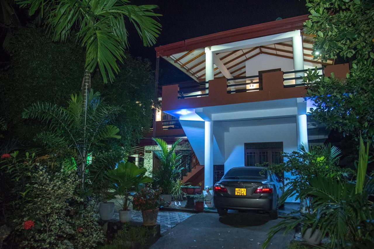 Sadee'S Place ดัมบูลลา ภายนอก รูปภาพ
